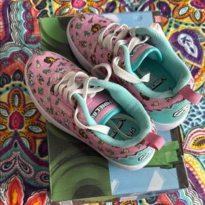 Pink and Aqua Kids Minecraft Heelys
